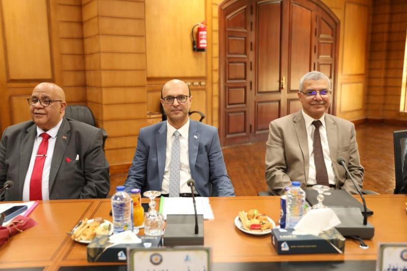 الدكتور المنشاوي يشارك اجتماع المجلس الأعلى للجامعات بجامعة كفر الشيخ