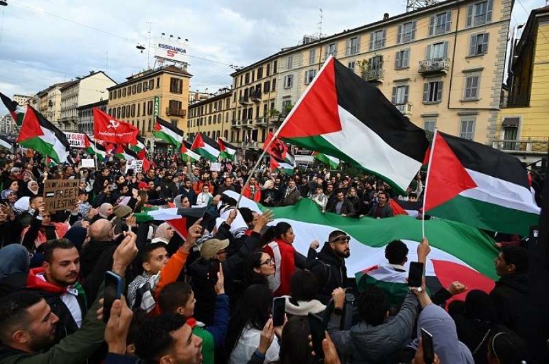 تظاهرات عالمية تنديدا بالعدوان على غزة وتطالب بمحاكمة الاحتلال الإسرائيلي على مجازره ضد الشعب الفلسطيني