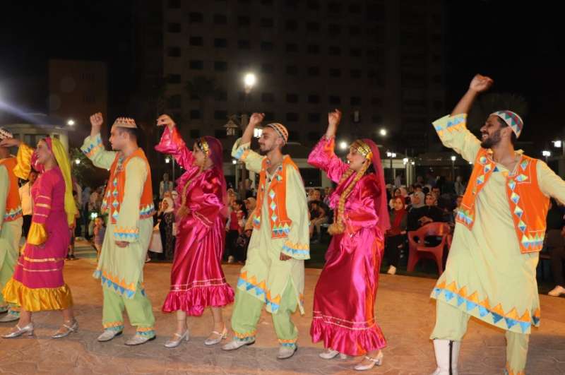 فرقة مكتبة دمنهور للتراث الشعبي تمثل محافظة البحيرة بمهرجان ”طبول” الدولي