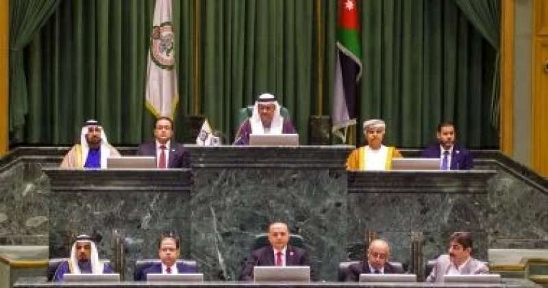 البرلمان العربى يستنكر محاولات الاحتلال تصنيف الأونروا منظمة إرهابية