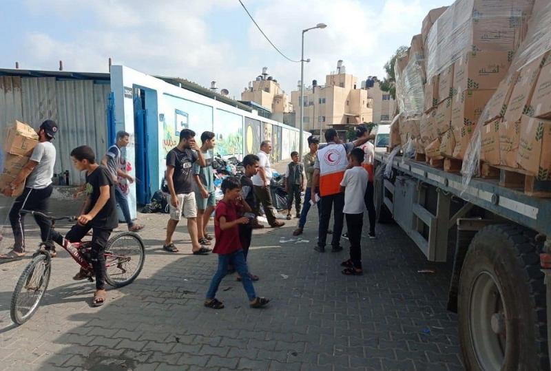 مصدر رفيع المستوى: الوفد المصري تمسك بضرورة العمل الفوري لإدخال ما لا يقل عن 350 شاحنة مساعدات لقطاع غزة يوميا