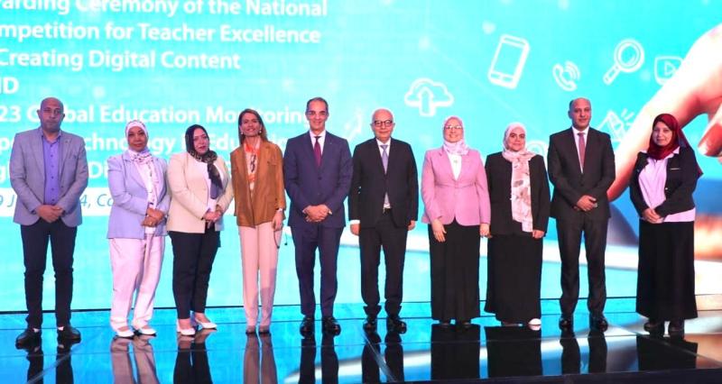 وزيرا التربية والتعليم والاتصالات وتكنولوجيا المعلومات يشهدان حفل تكريم الفائزين في المسابقة الوطنية (معلم مبتكر من أجل الغد) لإنشاء المحتوى الرقمي بالتعاون مع اليونسكو