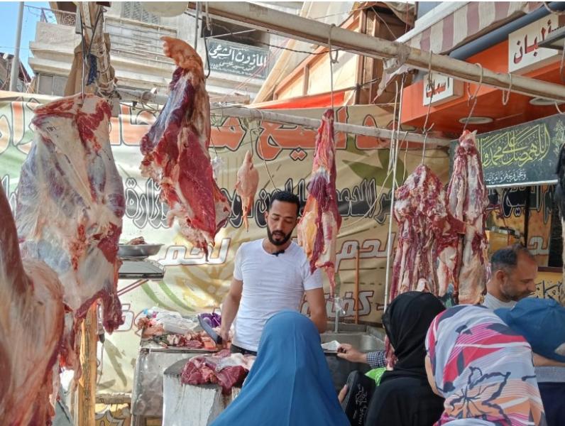 استعدادا لعيد الاضحى.. تخفيض أسعار اللحوم لـ٢٥٠ جنيه في منفذ وزارة الزراعة بشبرا الخيمة