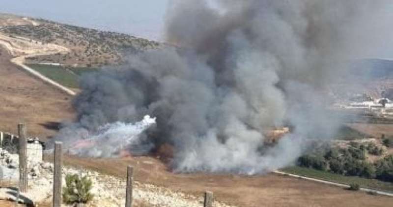 اشتعال حرائق فى شمال إسرائيل بعد إطلاق نحو 90 قذيفة صاروخية من جنوب لبنان