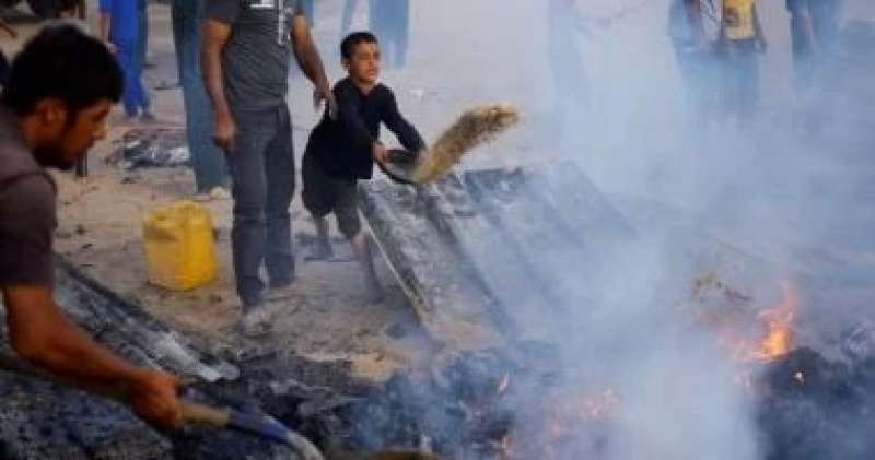 إعلام فلسطينى: انتشال جثامين 9 شهداء من تحت الأنقاض فى رفح الفلسطينية