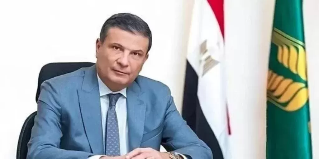 علاء فاروق وزير الزراعة الجديد.. أحدث طفرة فى البنك الزراعى