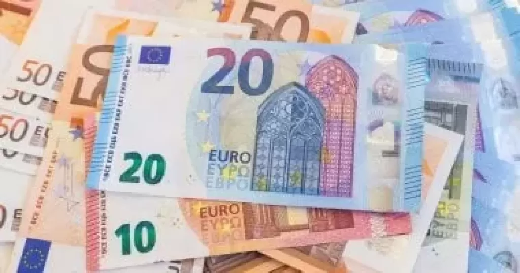 سعر اليورو اليوم الأربعاء 3-7-2024 فى البنوك المصرية