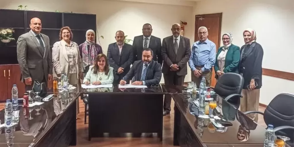 أكاديمية مصرللطيران للتدريب توقع بروتوكول تعاون مشترك مع كلية السياحة والفنادق بجامعة حلوان