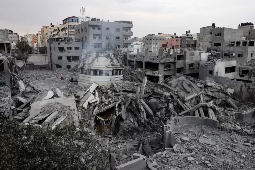 قصف جوى ومدفعى مكثف على منطقة الدعوة شمال مخيم النصيرات وسط غزة