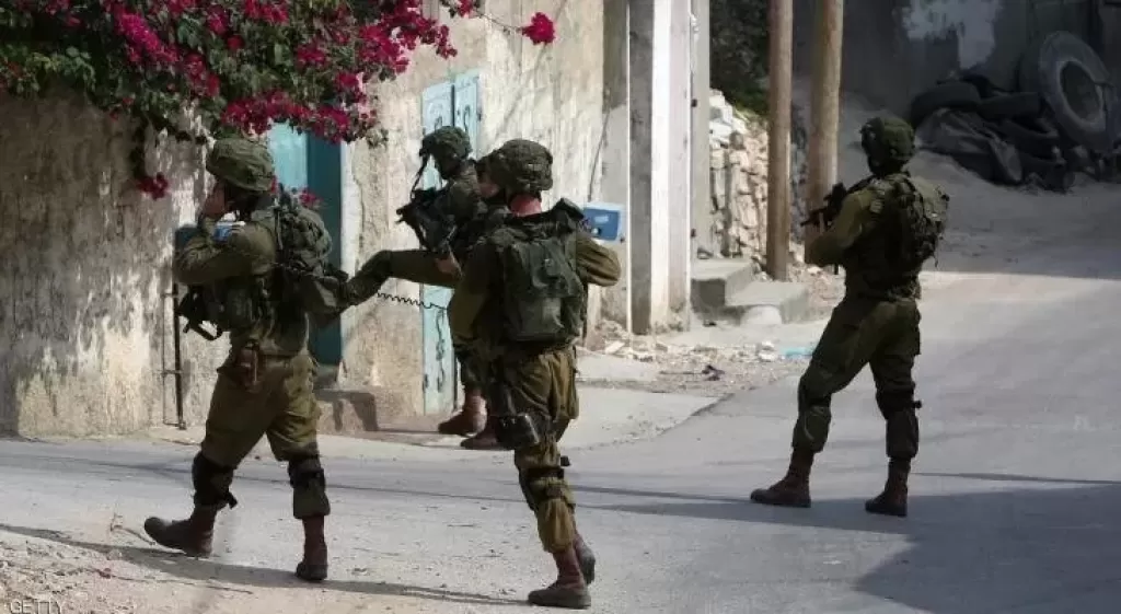 الاحتلال الإسرائيلي يجبر عائلة فلسطينية على هدم منزلها ذاتيا في جنوب شرق القدس