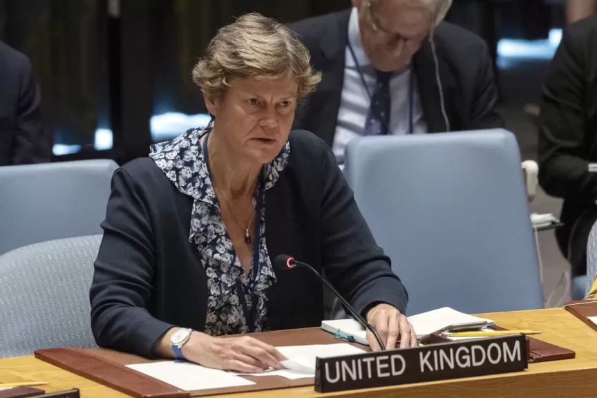 مندوبة بريطانيا لدى الأمم المتحدة: ندعو إلى وقف فوري لإطلاق النار في غزة والإفراج عن المحتجزين