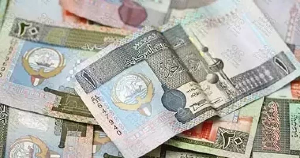 سعر الدينار الكويتى اليوم  فى البنوك المصرية مقابل الجنيه