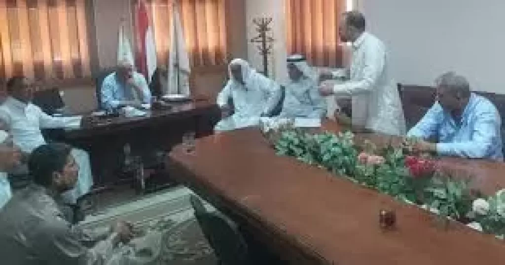 رئيس جهاز بورسعيد الجديدة يلتقى شيوخ بالمدينة