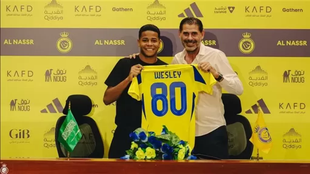 الصفقة الثالثة.. النصر السعودي يعلن التعاقد مع ويسلي تيكسيرا