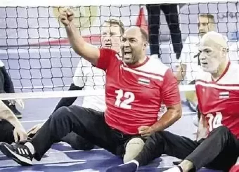 منتخب الطائرة جلوس