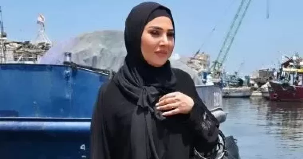 رحاب الجمل الأخت الداعمة لشقيقها من مسلسل بيت الرفاعى لـ برغم القانون