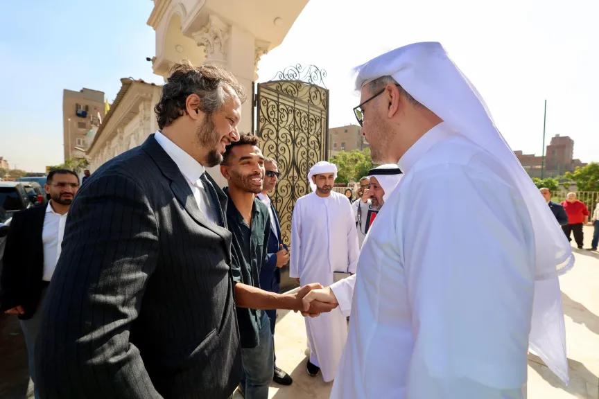 المهندس ممدوح عيد رئيس نادي بيراميدز وعدد من لاعبي ونجوم فريق الكرة يشاركون، في الزيارات الميدانية لوفد مؤسسة زايد العليا لأصحاب الهمم