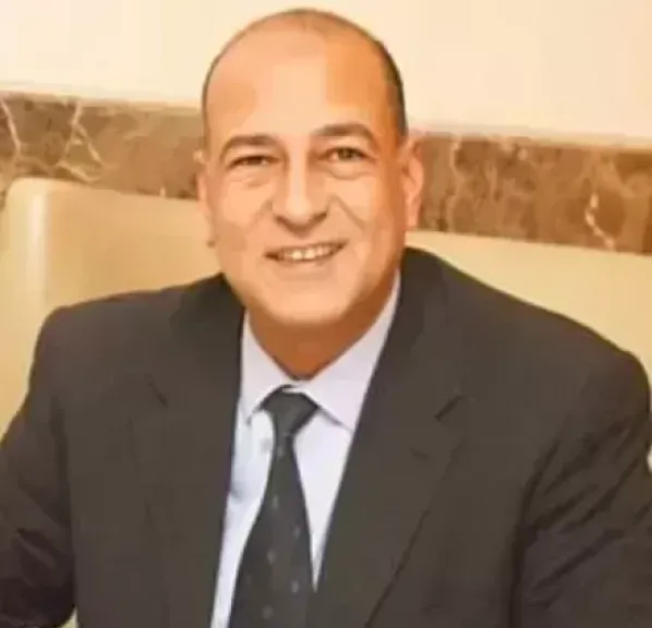 الكاتب الصحفى  عبد الناصر محمد