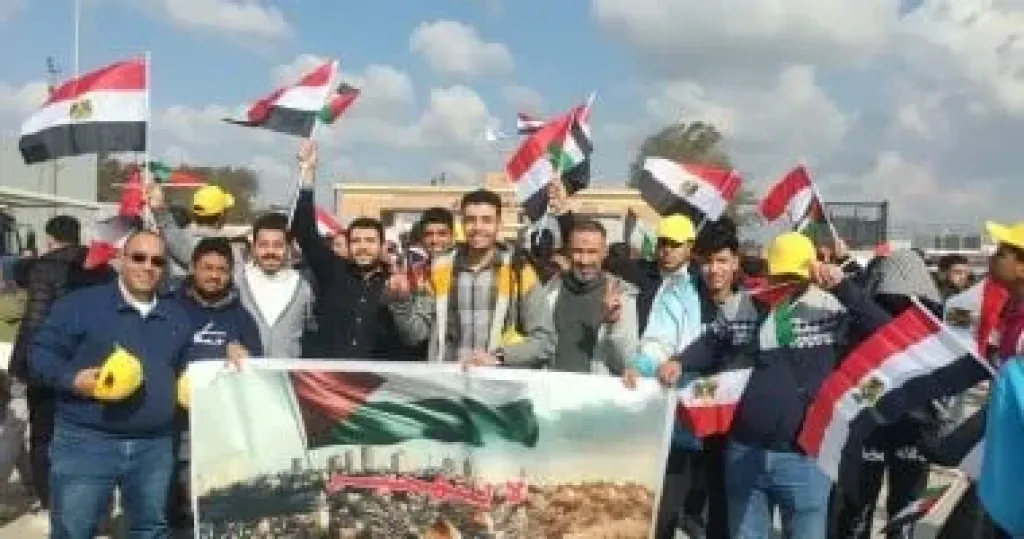 الهيئة القبطية الإنجيلية تشارك بفعالية ”تهجير الفلسطينيين خط أحمر” أمام معبر رفح