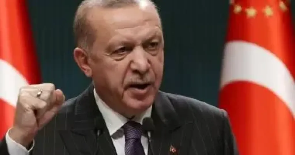 أردوغان يدعو إلى رفع العقوبات الدولية عن سوريا