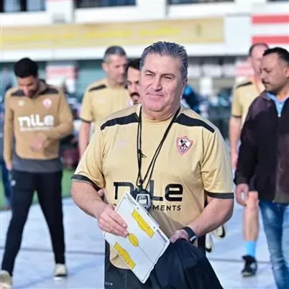 بيسيرو يشدد على ضرورة الالتزام والتركيز خلال مران الزمالك