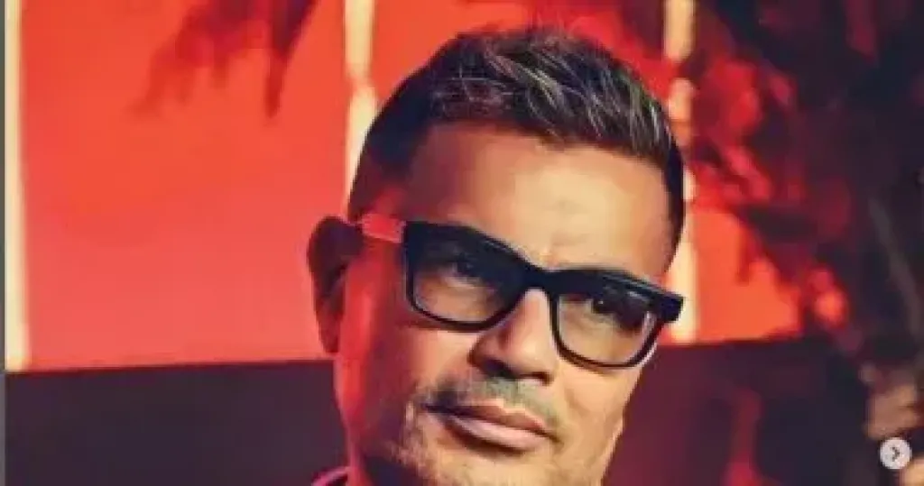 عمرو دياب يحيى حفلاً غنائيًا في الكويت الخميس المقبل
