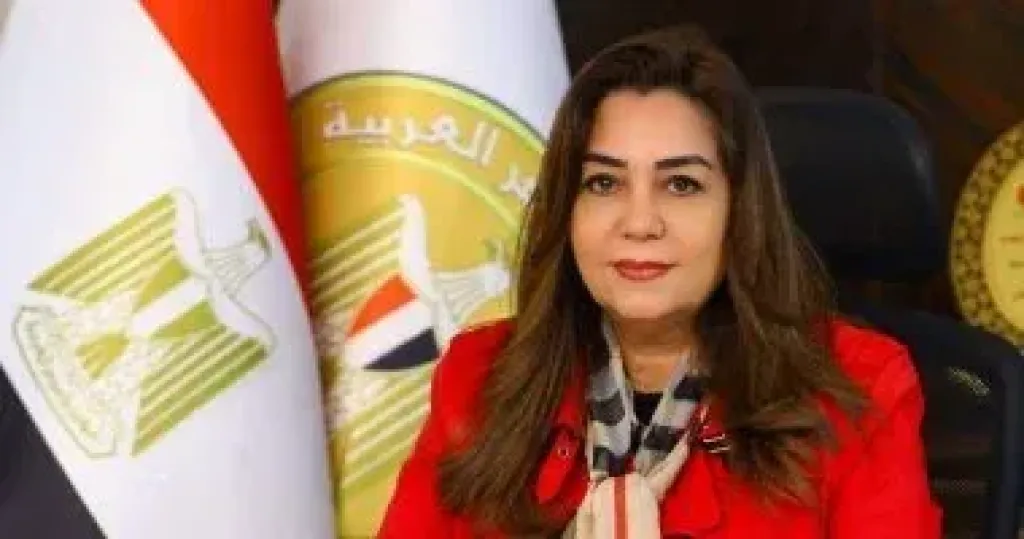 نيابةً عن الرئيس.. ”منال عوض” تتوجه إلى البرازيل للمشاركة في قمة قادة المناخ COP30