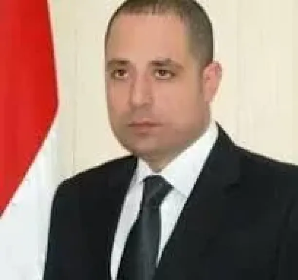 المستشار أسامة الصعيدي:   احذروا غسل الأموال القذرة.