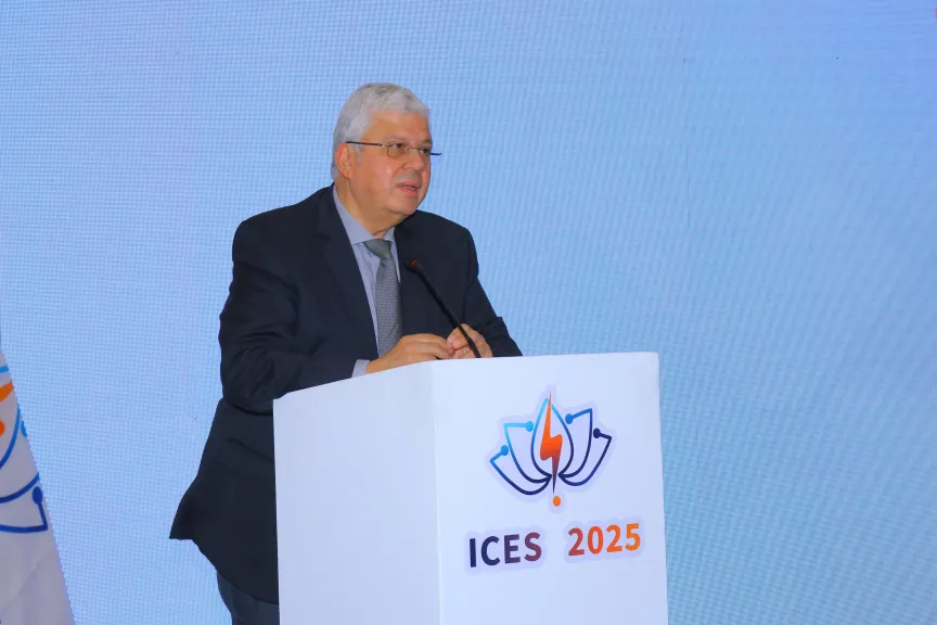 وزيرالتعليم العالي يشهد ختام فعاليات  المؤتمر الدولي الثاني لكلية الهندسة جامعة عين شمس