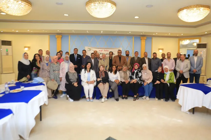 قضايا المرأة” تقيم مائدة حوار حول ”أهمية وجود قانون أحوال شخصية أكثر عدالة لجميع أفراد الأسرة” بالمنيا