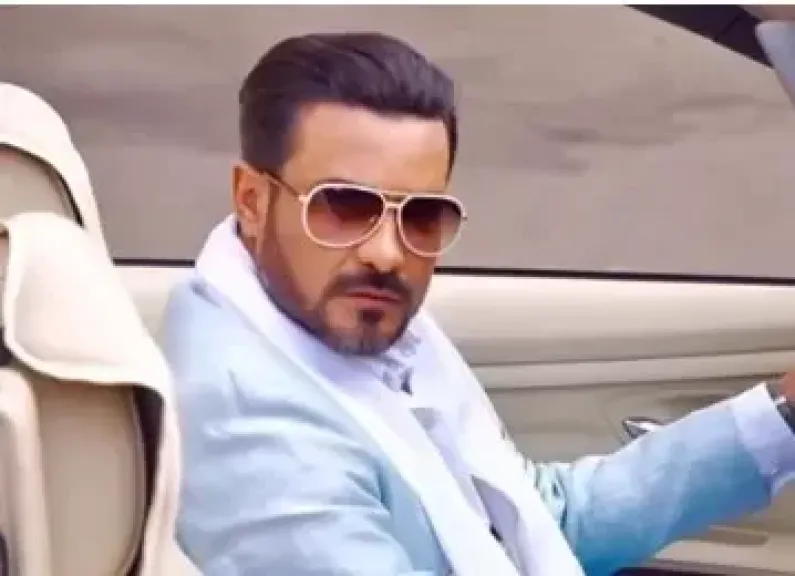 محمد رجب ضيف شرف فيلم ريستارت مع تامر حسنى وطرحه فى السينمات 29 مايو