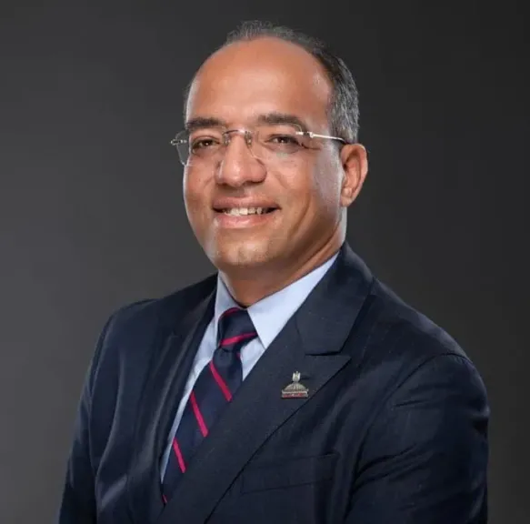 النائب علي مهران: عمال مصر عماد التنمية وبُناة الجمهورية الجديدة