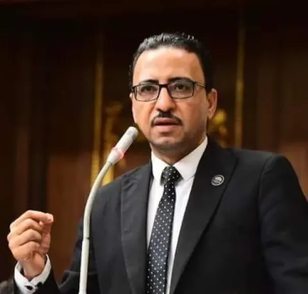 النائب محمد عزت القاضي في عيد العمال: الدولة تراهن على سواعد المصريين.. والمرحلة القادمة لصناعة وطن يعتمد على أبنائه