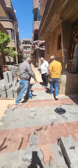 محافظ أسيوط: مواصلة تركيب بلاط الإنترلوك بحارات وتفرعات شارع الحدادين بمدينة