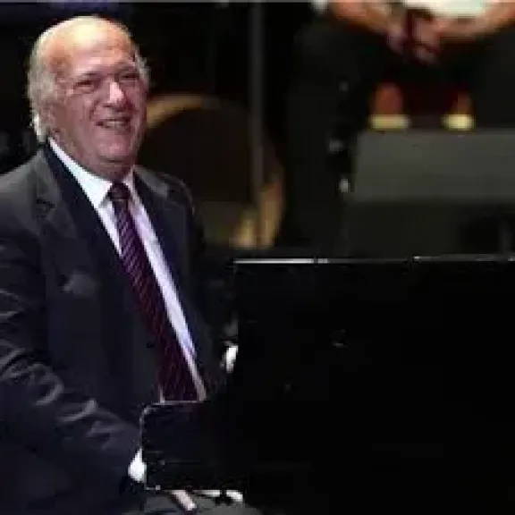 عمر خيرت.. مفاجأة مهرجان ”صدى الأهرامات” بحفل بعنوان ”عمر خيرت وأصدقاؤه”