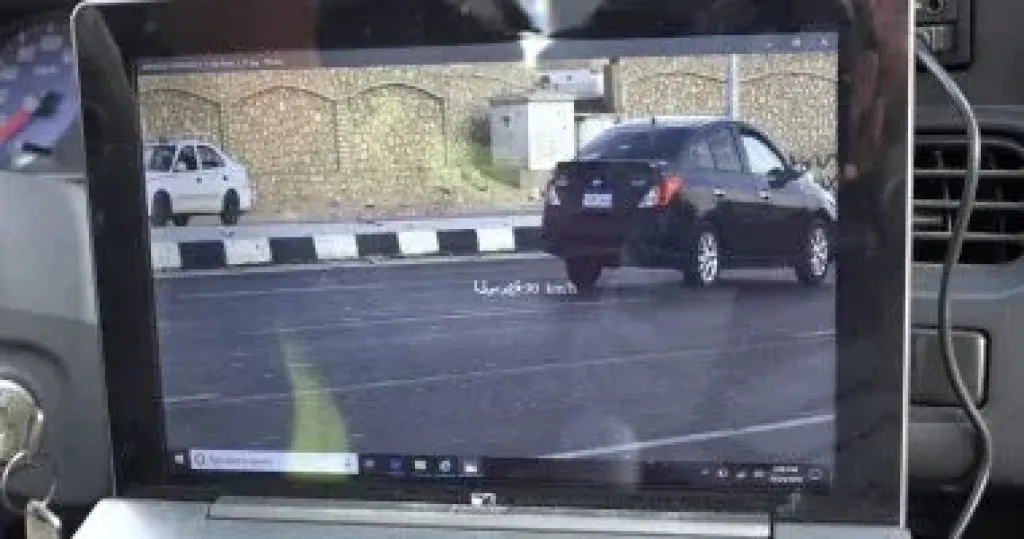رادار المرور يلتقط 1039 سيارة تسير بسرعات جنونية فى 24 ساعة