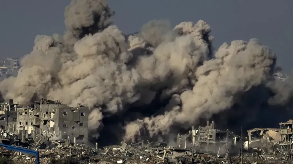 9 شهداء فلسطينيين في قصف إسرائيلي استهدف منزلين شمال ووسط قطاع غزة