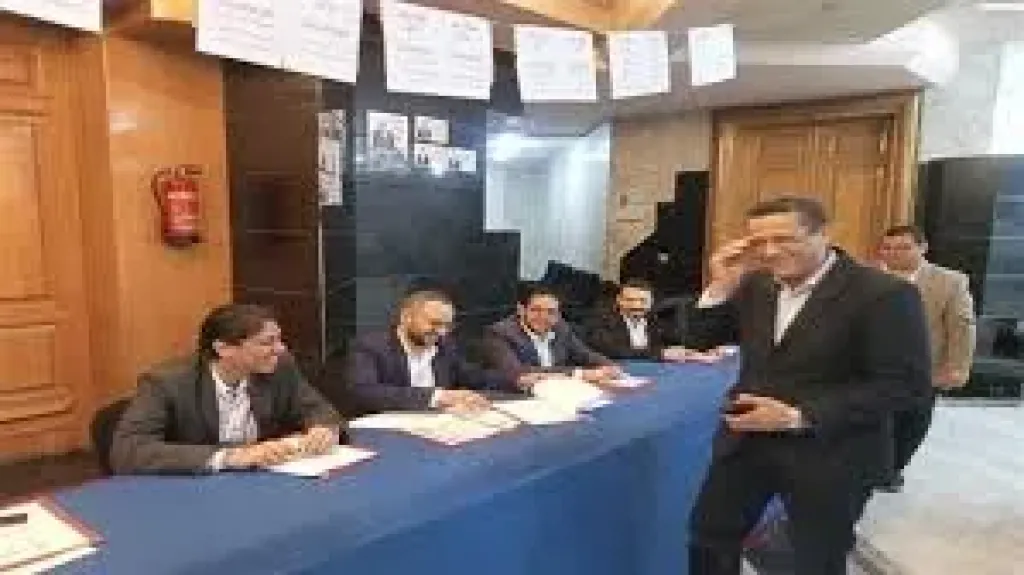 مراسلو المحافظات يشاركون بكثافة فى التسجيل بعمومية انتخابات الصحفيين