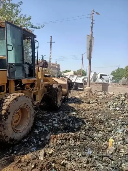 رفع 151 طن قمامة ومخلفات صلبة في حملات نظافة بحي غرب سوهاج