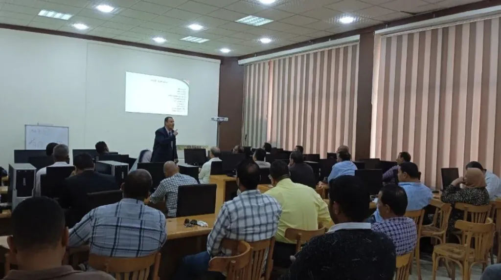 مركز التدريب بالشرقية  ينفذ ٧ دورات تدريبية لعدد ٦٧٣ شاب وفتاة