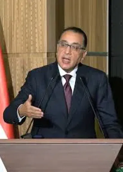 رئيس الوزراء يُشارك فى حفل تنصيب الرئيس الجابونى بريس نجيما