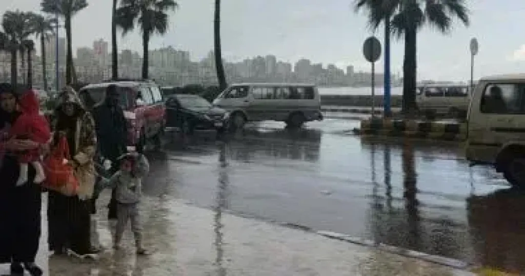 سقوط الأمطار