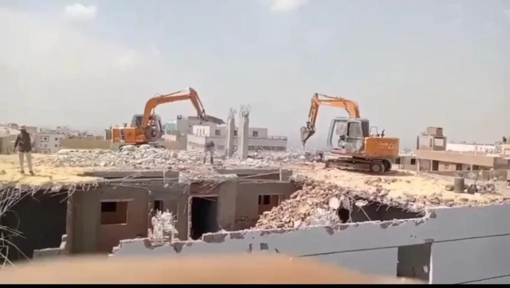 محافظ القاهرة: استمرار الأجهزة التنفيذية فى ازالة المبانى المخالفة بحى المقطم