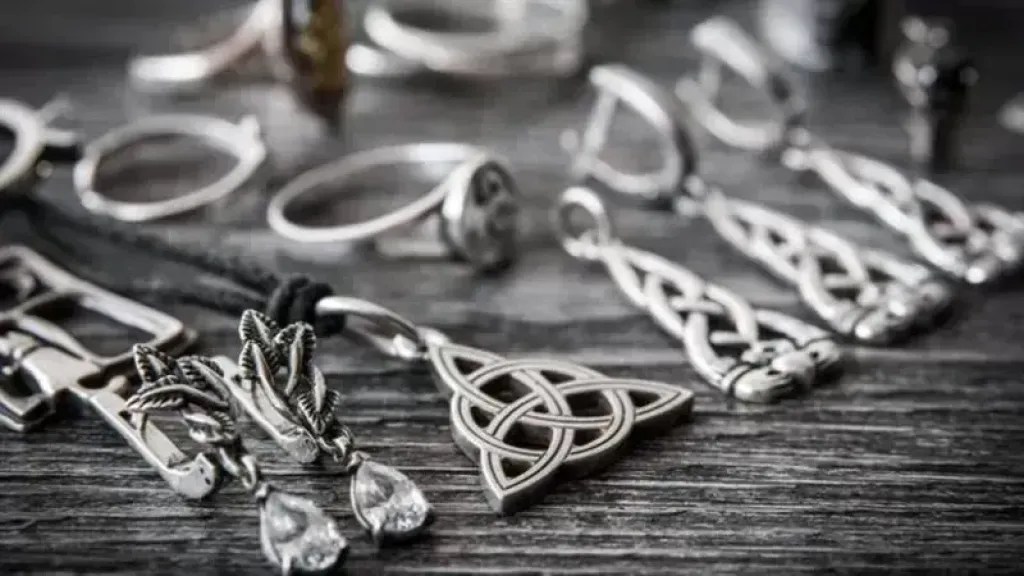 استقرار أسعار الفضة في مستهل تعاملات السبت 7 نوفمبر 2026