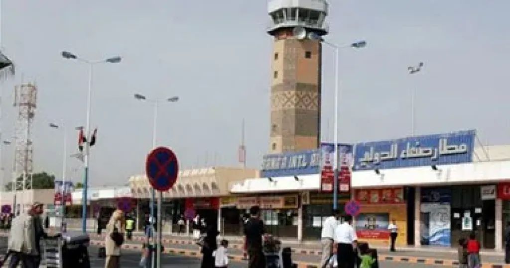 غارات إسرائيلية أمريكية تدمر الطائرات المدنية فى مطار صنعاء الدولى