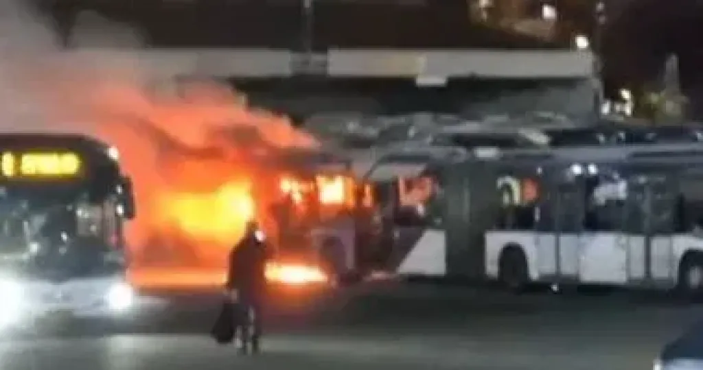 سماع دوي انفجارات قوية في منطقة كشمير الباكستانية