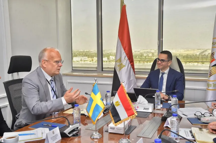 وزير الاستثمار يلتقي السفير السويدي لبحث ترتيبات منتدى الأعمال المصري السويدي