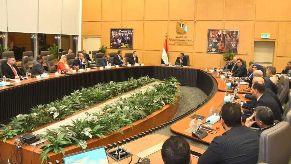 وزير الإسكان يتابع مشروعات المبادرة الرئاسية ”حياة كريمة” بمحافظات الأقصر والفيوم وكفر الشيخ