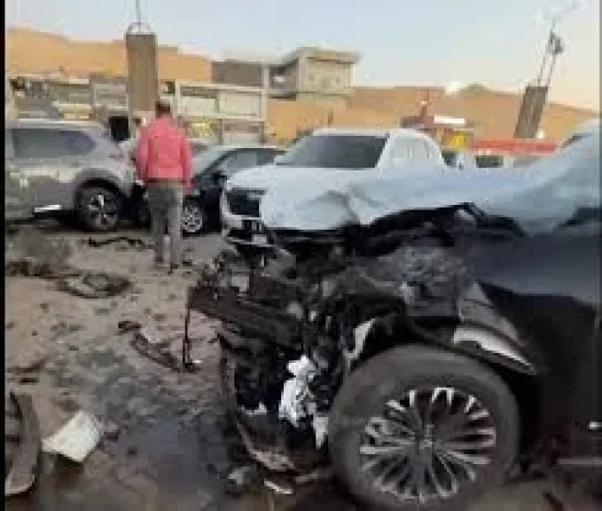 الاستماع لشهود العيان لكشف ملابسات حادث تهشم سيارات معرض فى القطامية