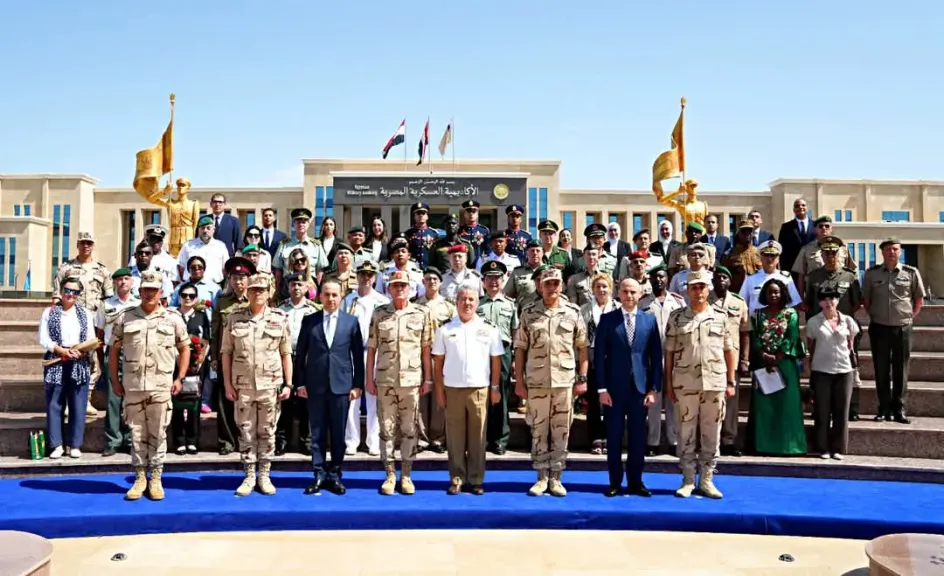 القوات المسلحة تنظم زيارة للملحقين العسكريين إلى الأكاديمية العسكرية وعدد من المشروعات القومية
